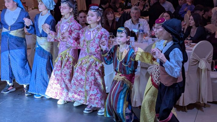 PXL_20251227_201949737.MP